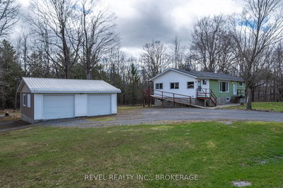 1938 Cole Hill Rd, Kingston - City North of 401 image-0-2