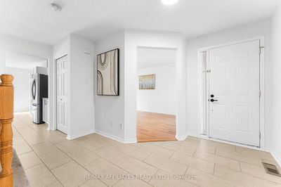 33 Inverary Dr, Kanata - Morgan's Grant/South March image-0-3