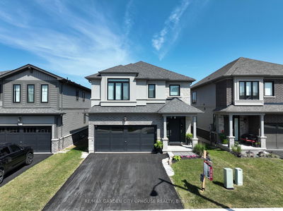 111 STARFIRE Cres, Hamilton - Winona