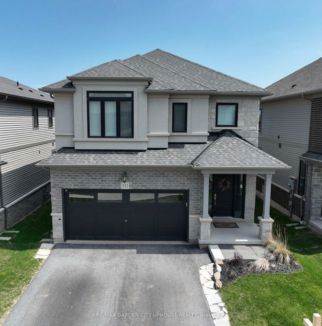 111 STARFIRE Crescent