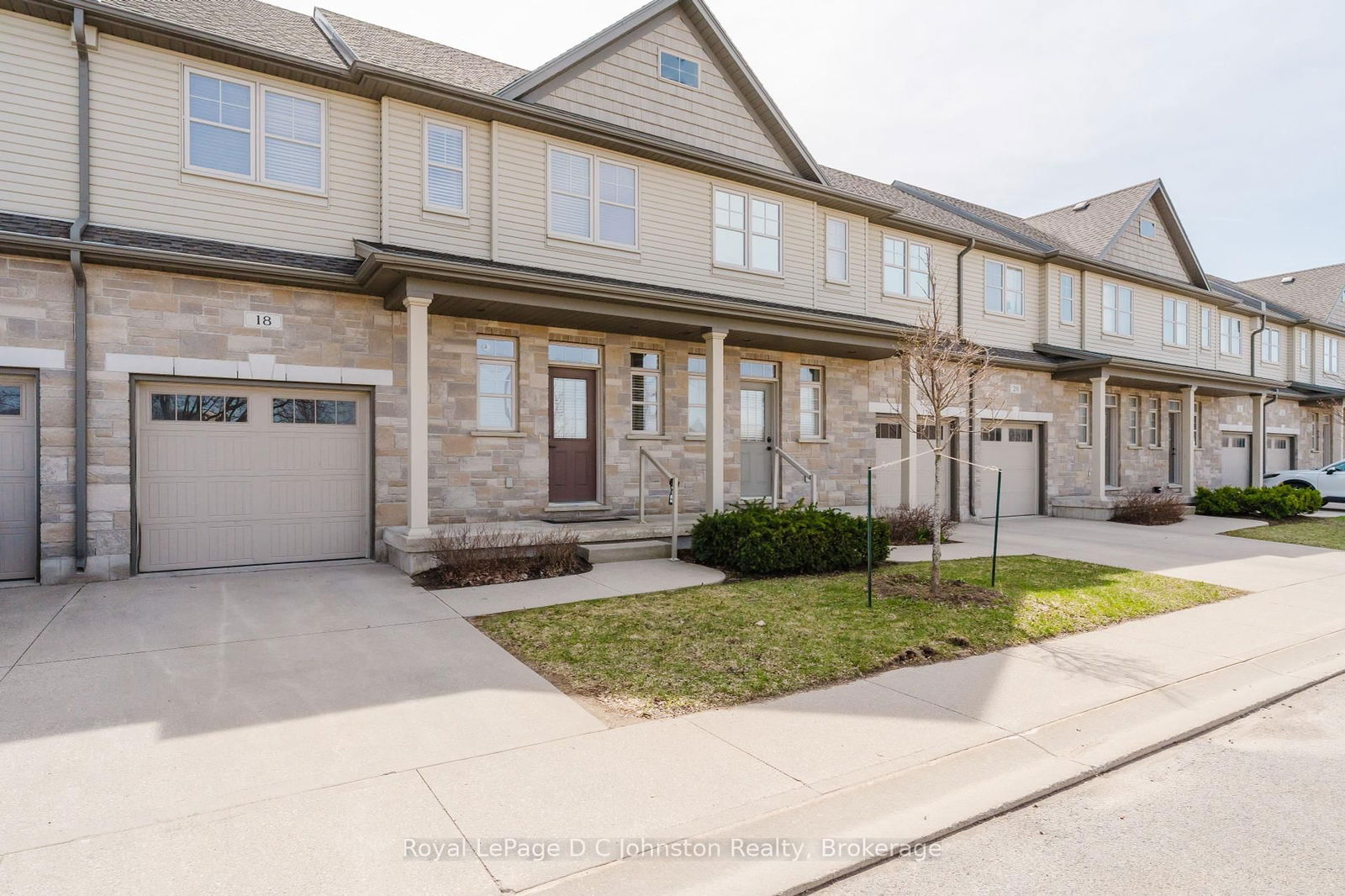Townhouse for sale at 18-935 Goderich Street, Saugeen Shores, Saugeen Shores, N0H 2C3 - MLS: X12101787
