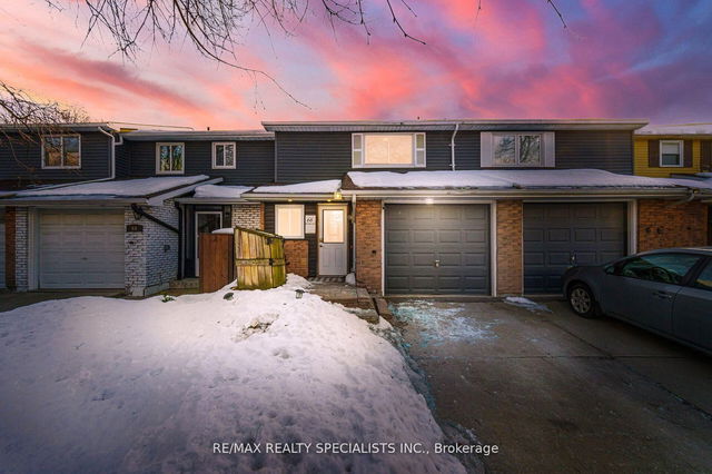 66 Gledhill Crescent