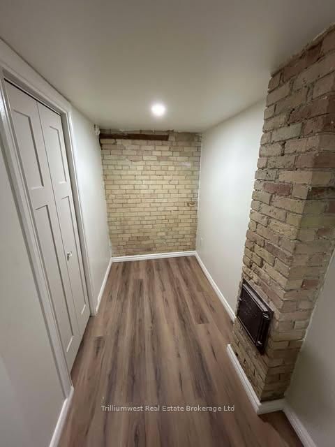Room2