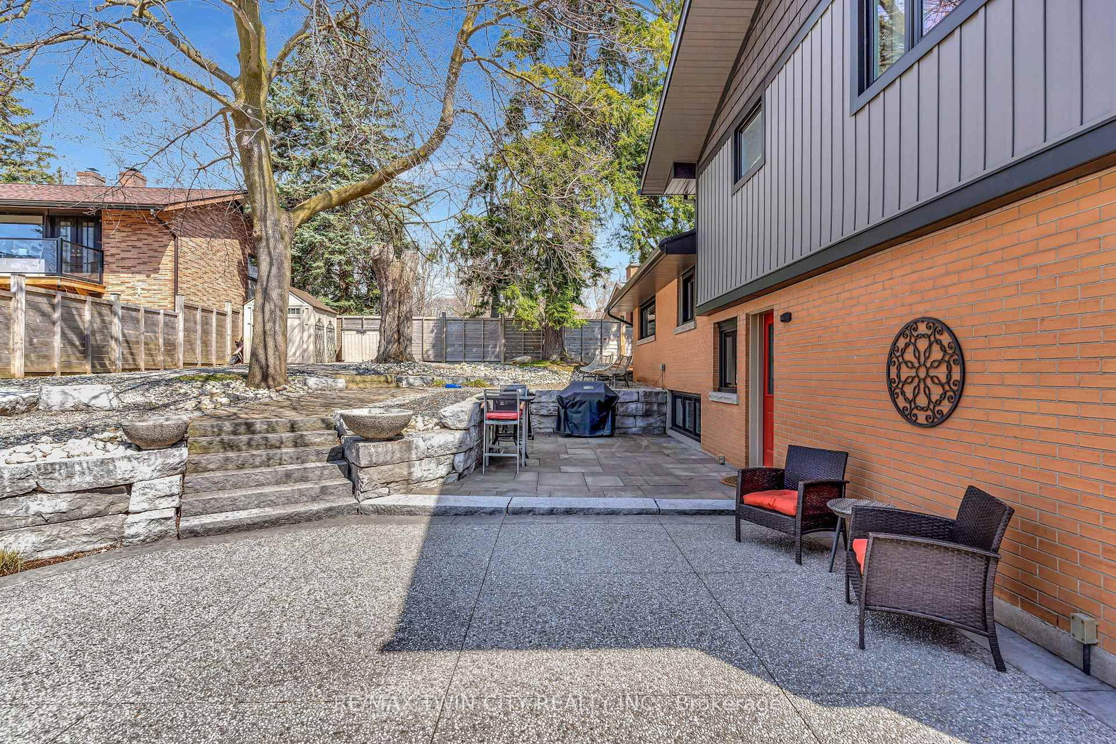 Listing Image 37