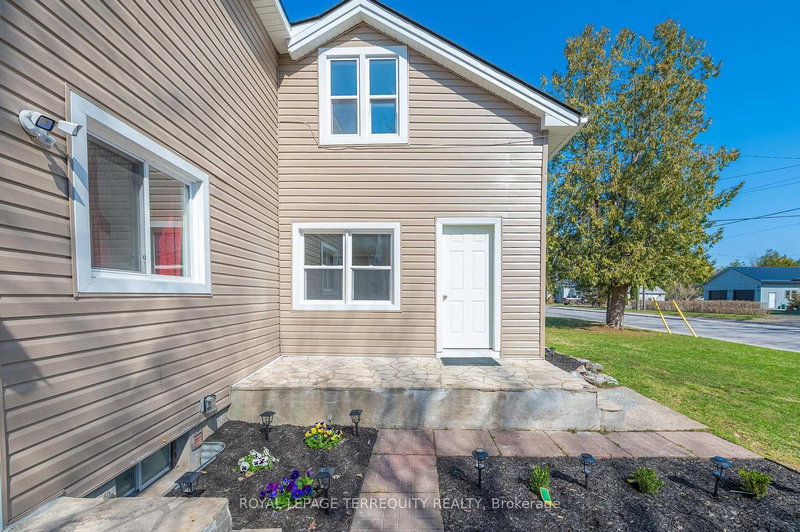 109 Forsyth St, Limoges, K0K 2M0 | Image 3