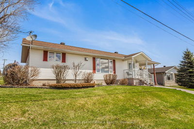 217 Mill St, Champlain - Vankleek Hill image-0-3