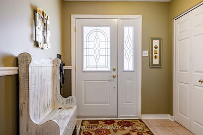 57 Kathleen Cres, Stittsville - Stittsville (Central) image-0-3