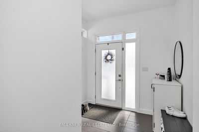 143 Columbus Ave, Ottawa - Overbrook/Castle Heights image-0-1