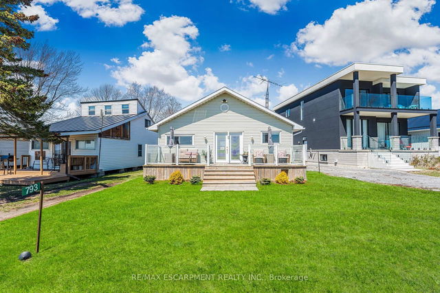 793 Lakeshore Road