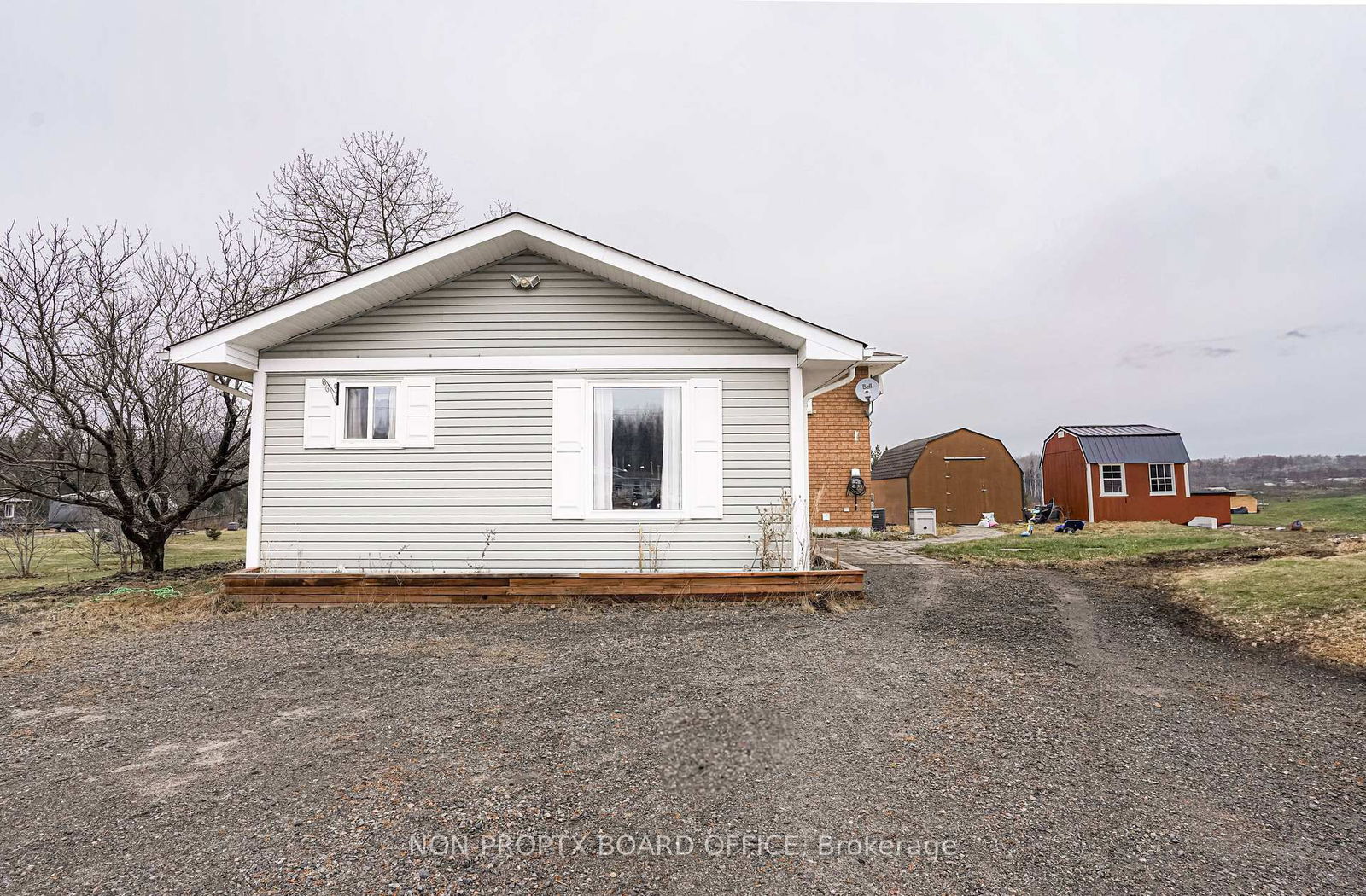 Listing Image 0