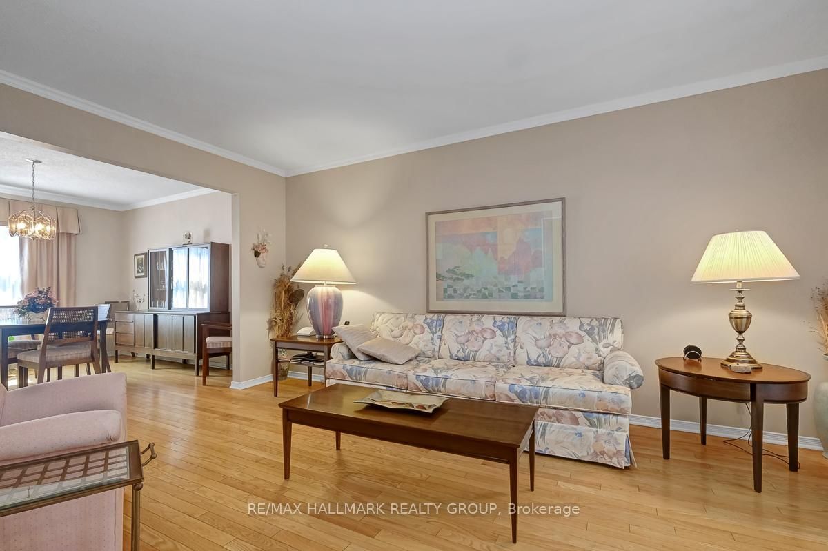 Detached House for sale at 2011 Legrand Crescent, Orleans, Queenswood Heights South, K1E 3P8 - MLS: X12102421