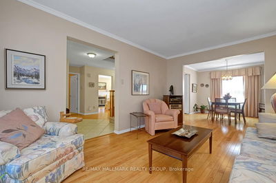 2011 Legrand Cres, Orleans - Queenswood Heights South image-0-3