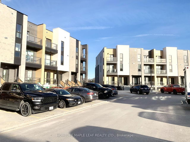 D-038 - 261 Woodbine Avenue