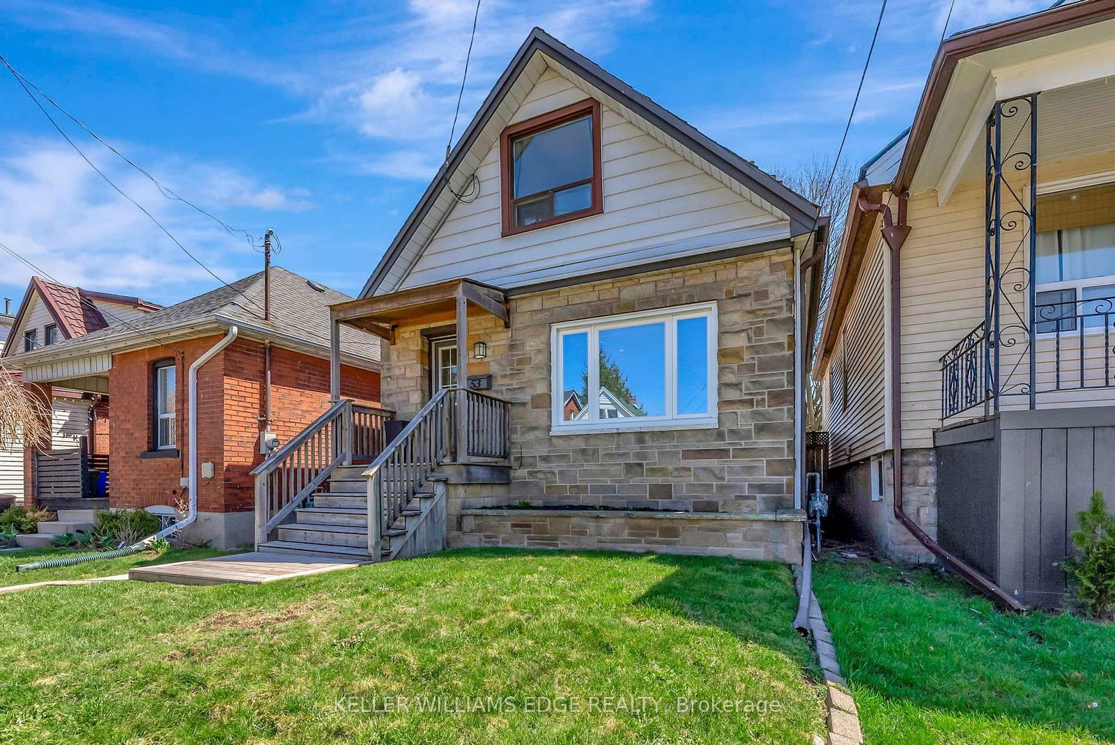 Detached House for sale at 53 East 21st Street, Hamilton, Eastmount, L8V 2T3 - MLS: X12102666