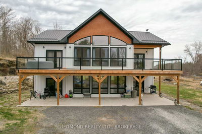 250 Ellisville Rd, Leeds and the Thousand Islands - Rear of Leeds - Lansdowne Twp image-0-1