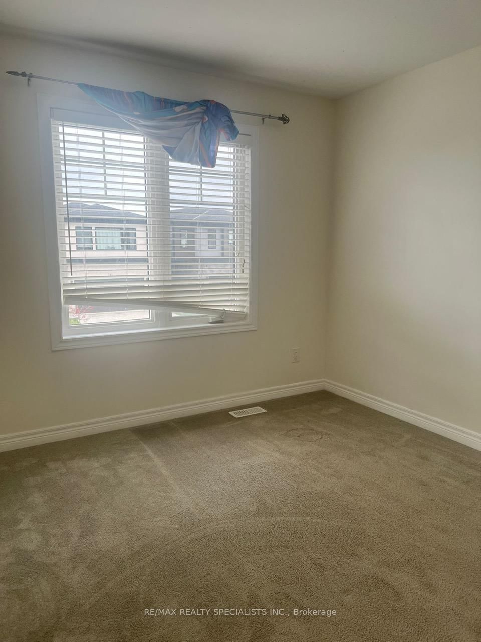 12 DAMUDE Avenue - Photo 24