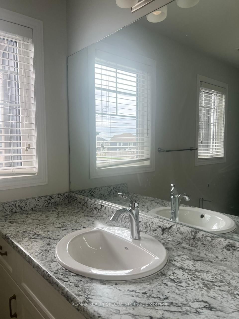 12 DAMUDE Avenue - Photo 26