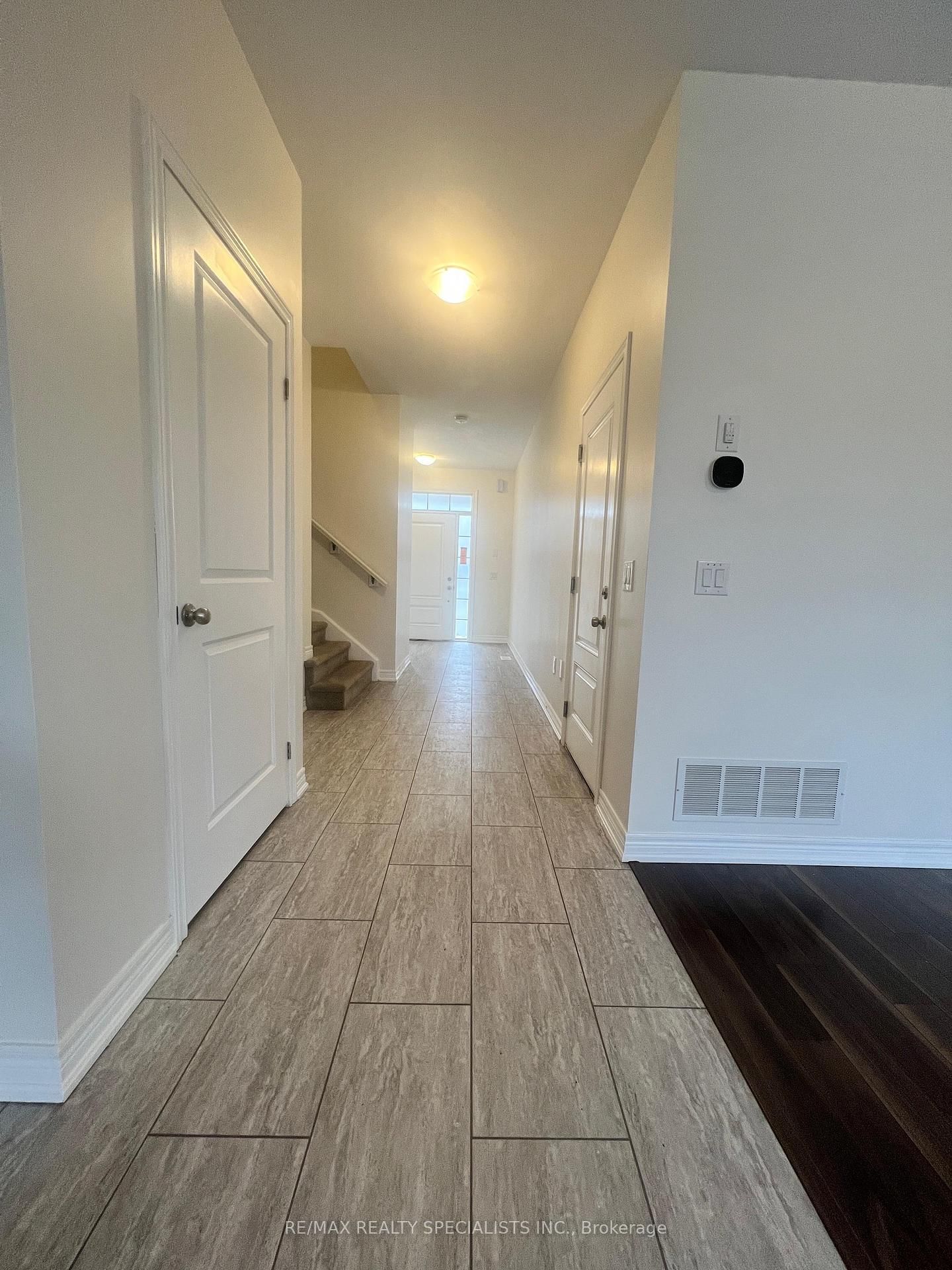 12 DAMUDE Avenue - Photo 4