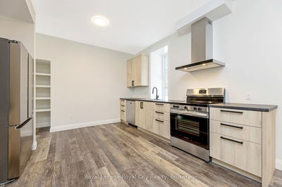 33 Islington Ave, Guelph - Victoria North image-0-4