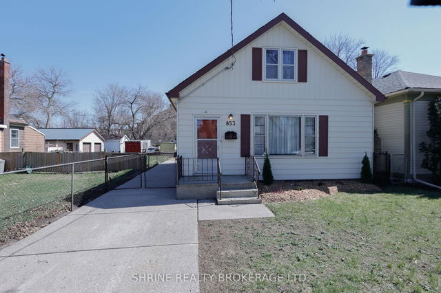 853 Queens Avenue
