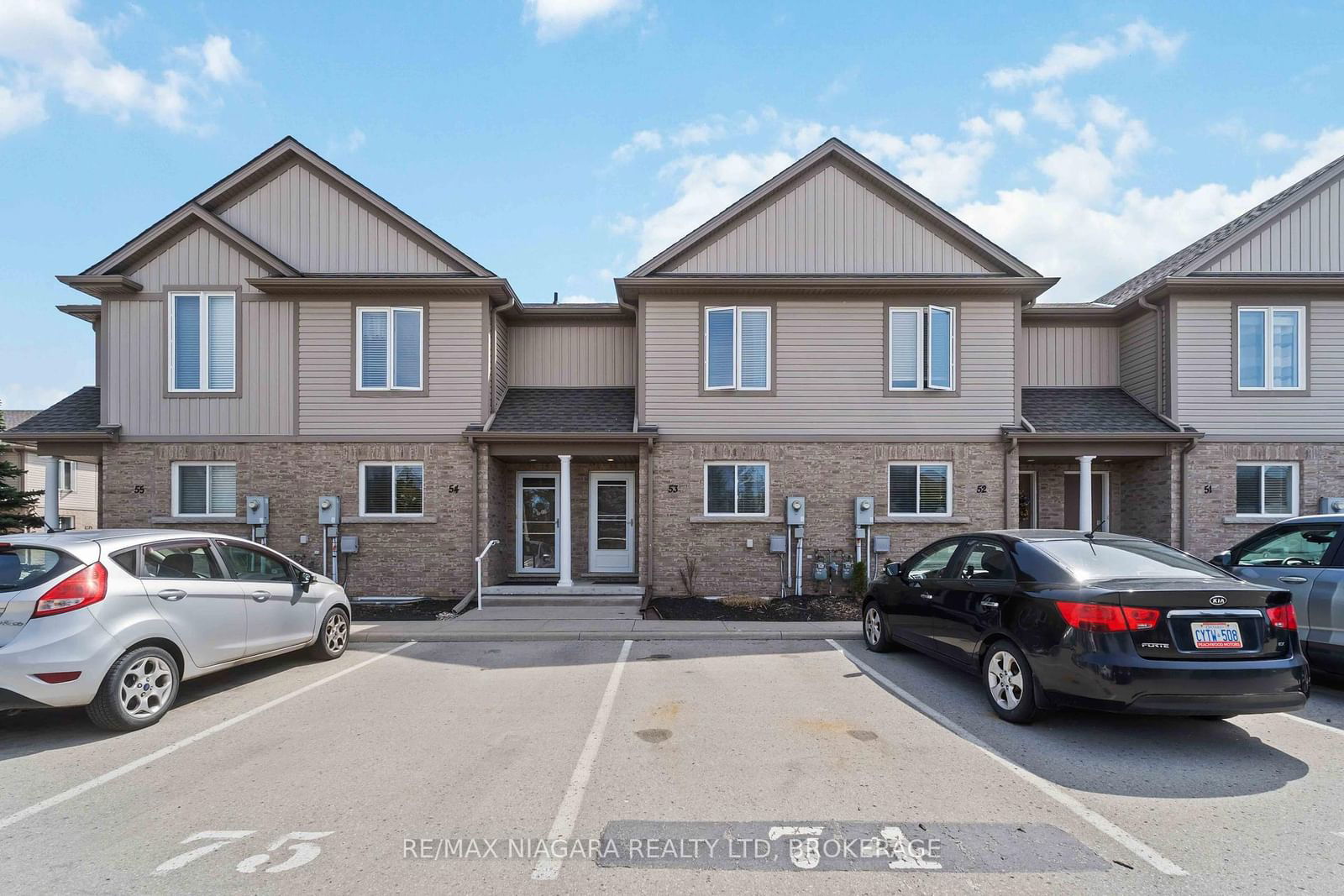 Townhouse for sale at 53-6118 Kelsey Crescent, Niagara Falls, Forestview, L2H 0M6 - MLS: X12103113
