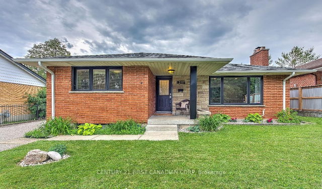 215 Buckingham Street