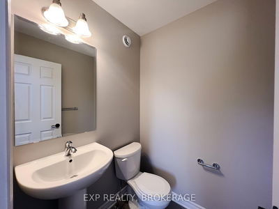 1352 DEMERS Ave, Kingston - East Gardiners Rd image-0-2