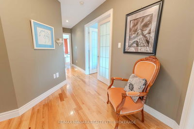6287 Emma St, Niagara Falls - Stamford image-0-4