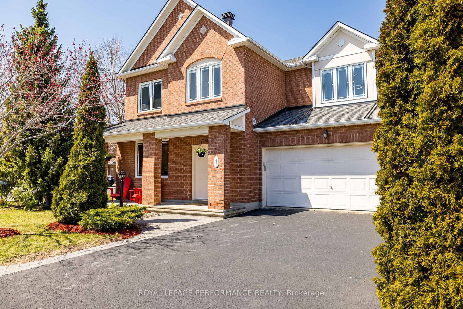 Detached House sold at 1 Grandlea Terrace, Ottawa, Barrhaven East, K2G 6X4 - MLS: X12103431