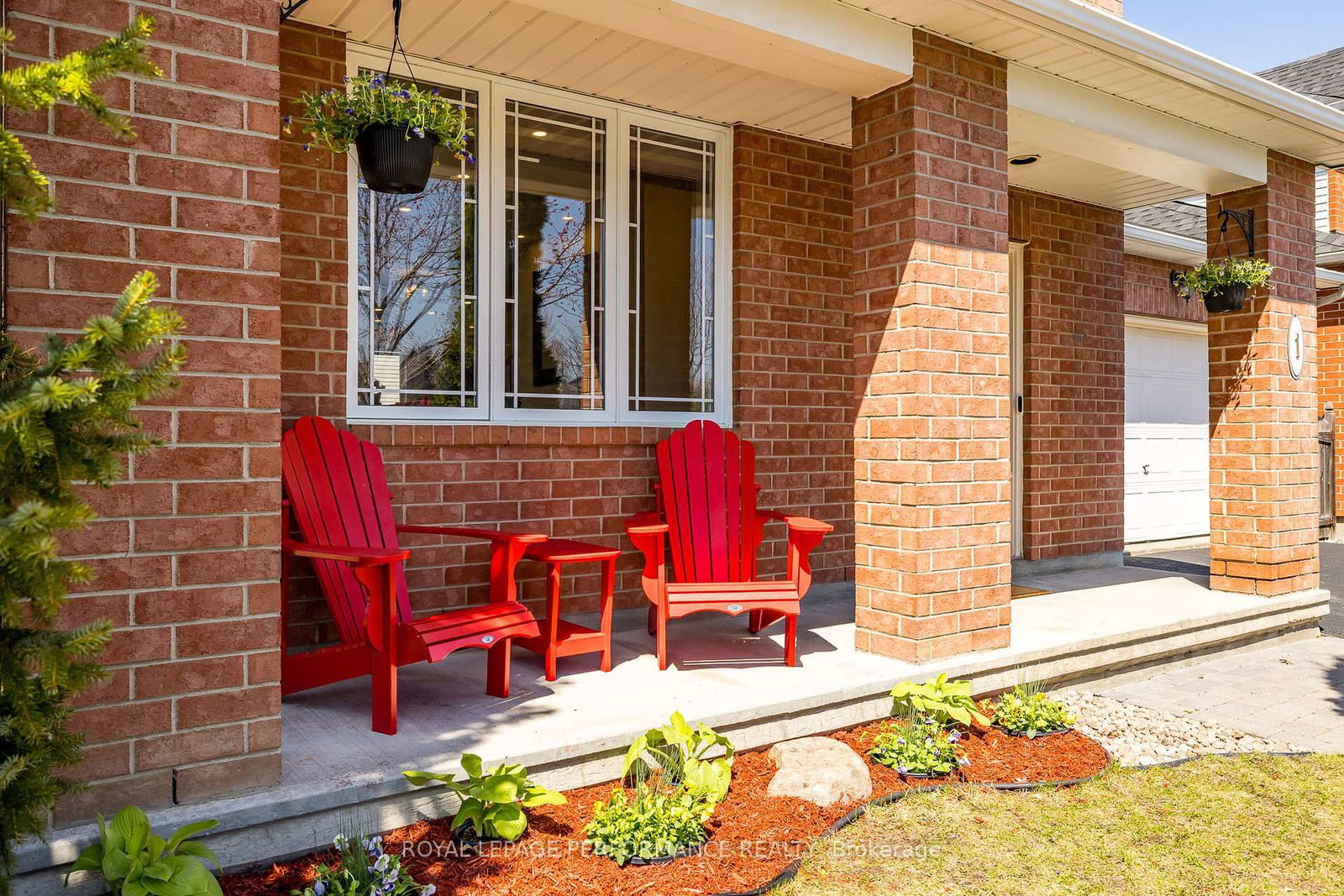 Detached House sold at 1 Grandlea Terrace, Ottawa, Barrhaven East, K2G 6X4 - MLS: X12103431