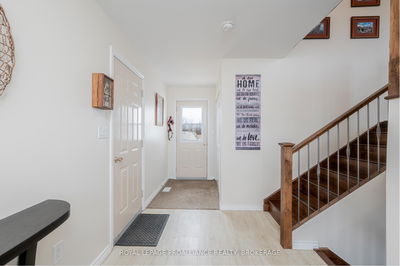 4696 Watson Rd, Harrowsmith - Frontenac South image-0-2