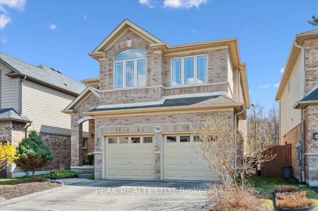 Detached House for sale at 708 Robert Ferrie Drive, Kitchener, N2R 0B2 - MLS: X12103676