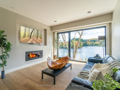 Unit 204 — 32 BRUNEL Rd, Huntsville - Chaffey image-0-1