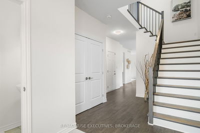 111 Brennan Cres, Bissett Creek - Odessa image-0-4