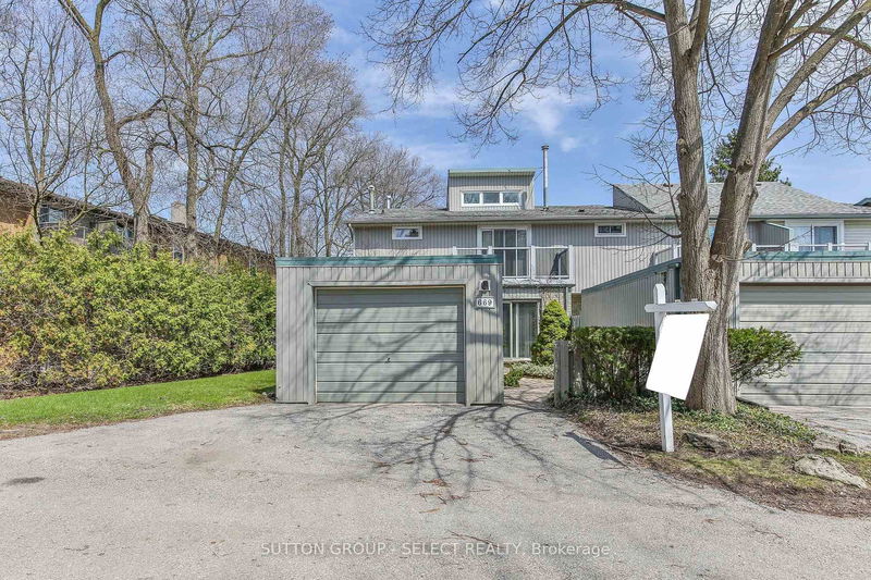 669 Woodcrest Blvd, London - South M image-0-0