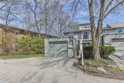 669 Woodcrest Blvd, London - South M image-0-1
