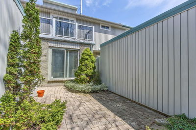 669 Woodcrest Blvd, London - South M image-0-4