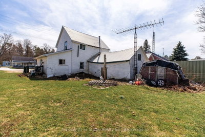 580307 Sideroad 60 — more photos