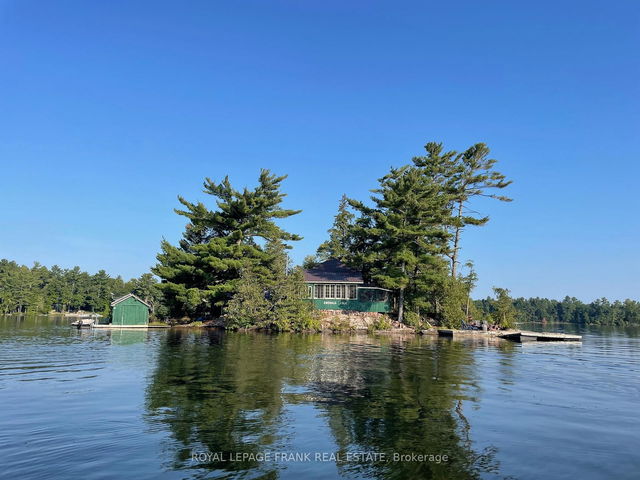 422 Island 11A