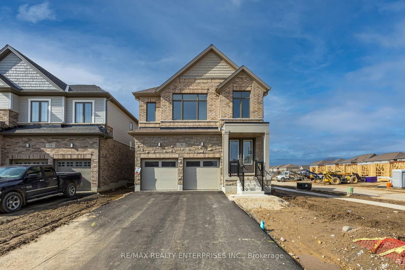 78 Prince Philip Blvd, North Dumfries -  image-0-0