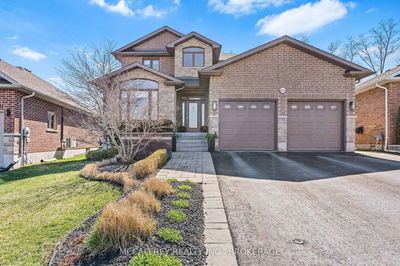 64 Ashwood Cres, Greater Napanee - Greater Napanee