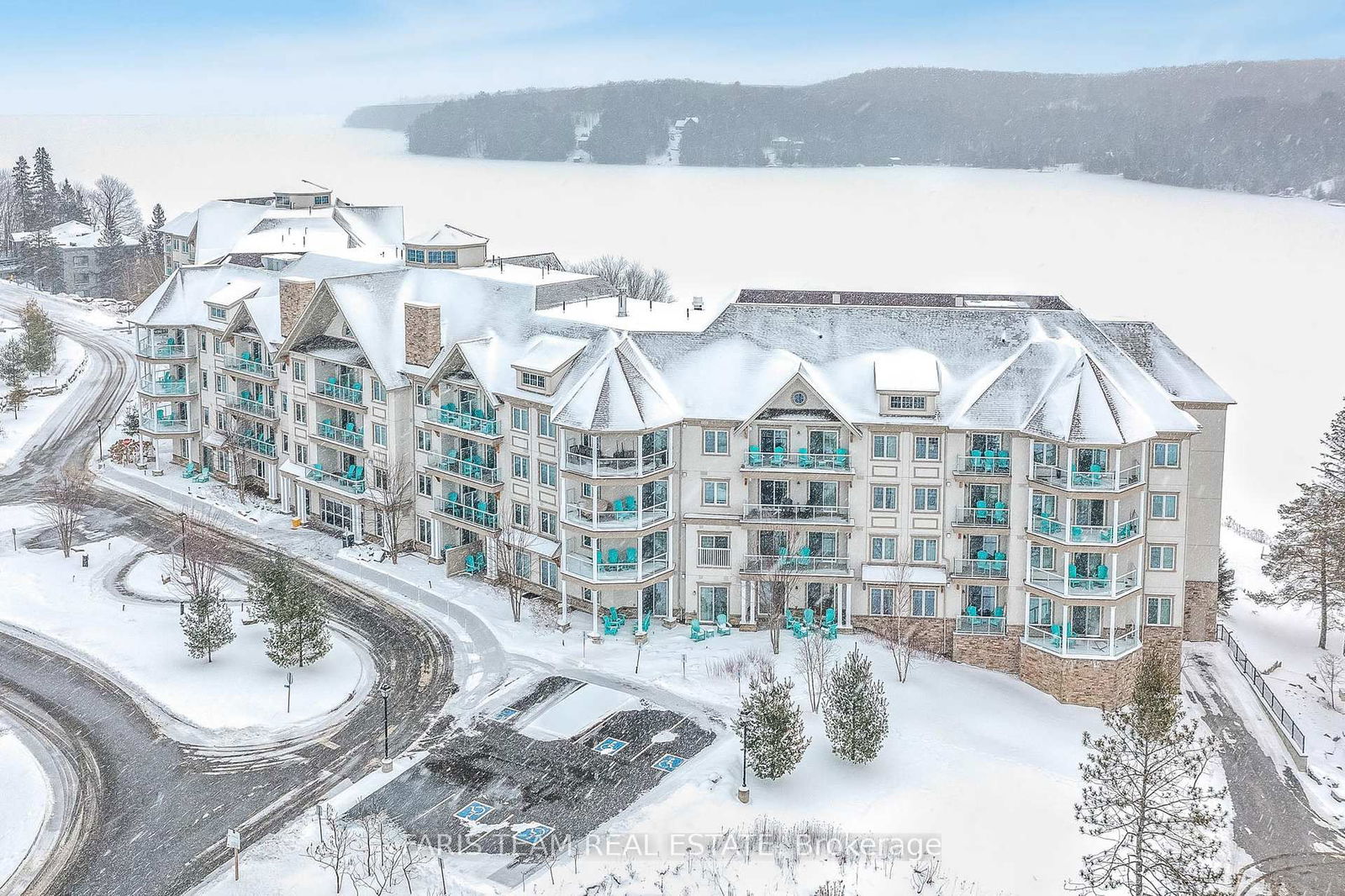 Condo for sale at 218-25 Pen Lake Point Road, Huntsville, Chaffey, P1H 1A9 - MLS: X12104254
