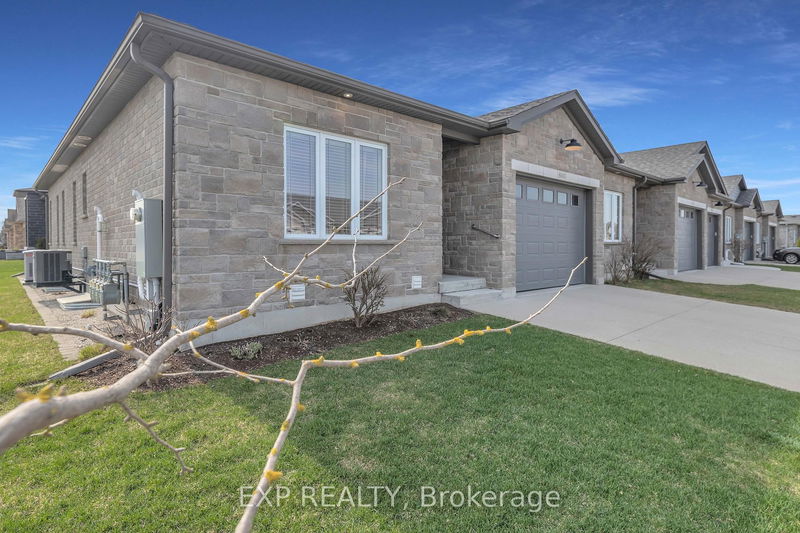 800 Baker Ave, North Perth - Listowel image-0-0