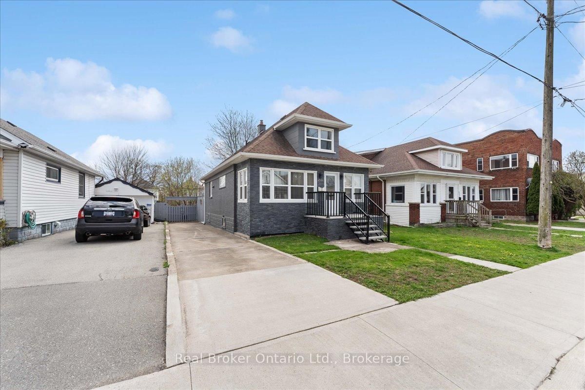 Detached House for sale at 4584 Sixth Avenue, Niagara Falls, Cherrywood, L2E 4T3 - MLS: X12104405