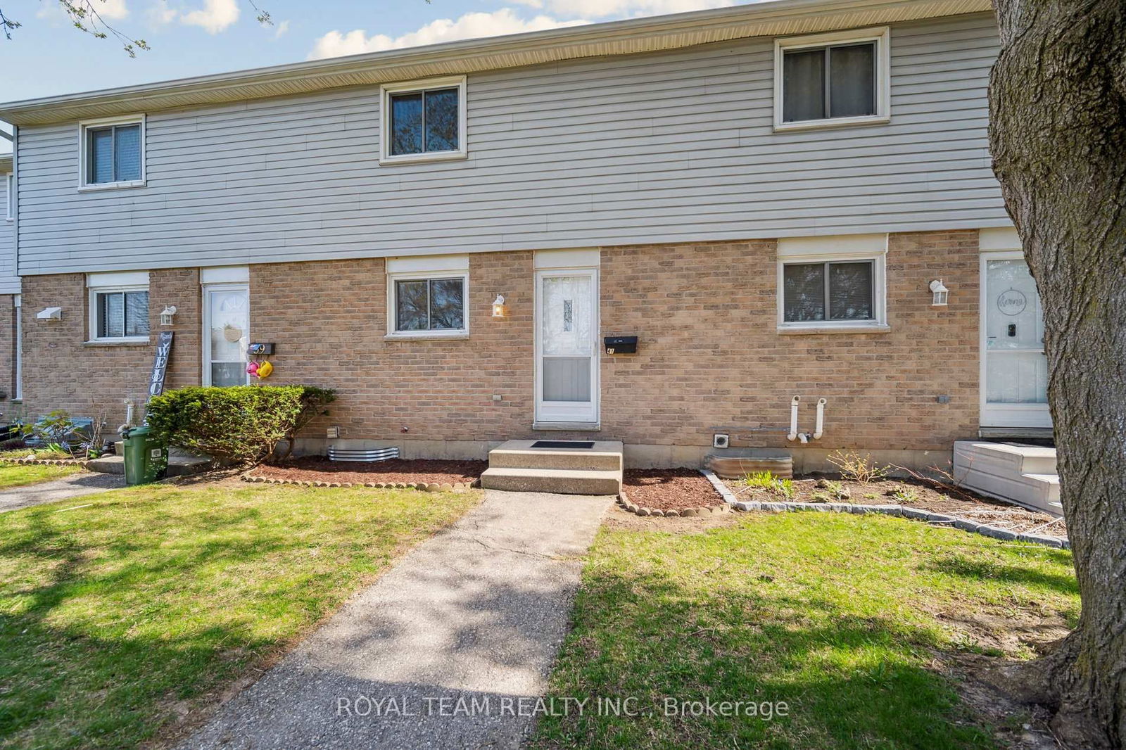 Townhouse for sale at 41-205 CARLYLE Drive, London East, East I, N5V 3K7 - MLS: X12104603