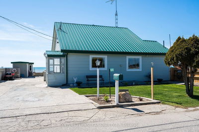 18518 Erie Shore Dr, Chatham-Kent - Blenheim image-0-1