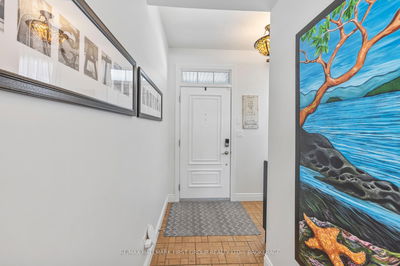 217 Rose Abbey Dr, Kingston - Kingston East (Incl Barret Crt) image-0-3