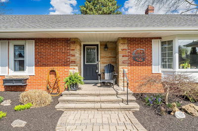 14 Peachtree Pkwy, Pelham - Fonthill image-0-2