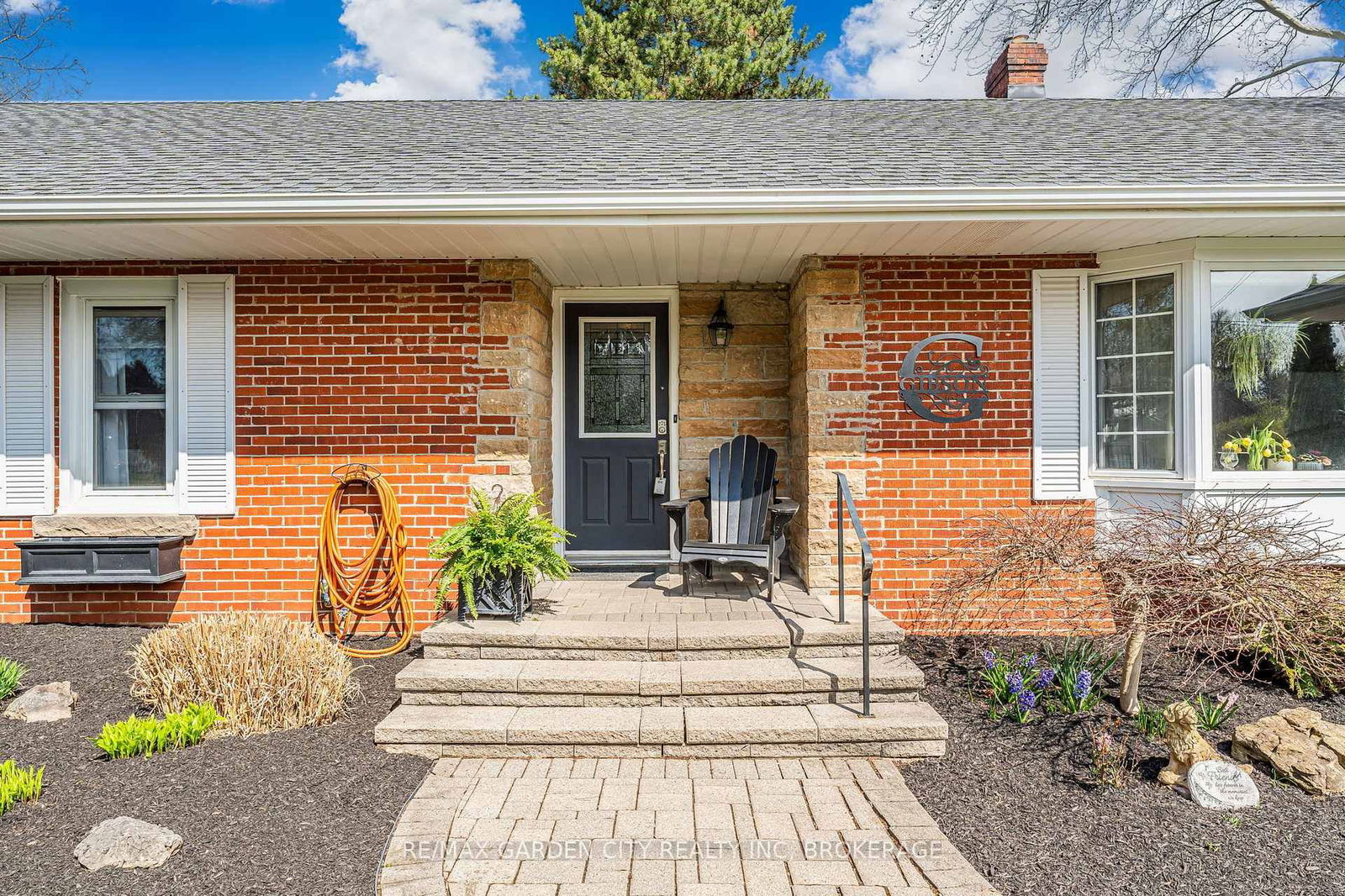 Detached House for sale at 14 Peachtree Pkwy, Pelham, Fonthill, L0S 1E0 - MLS: X12105012