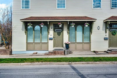Unit 16 — 49 Ontario St, Grimsby - Grimsby East image-0-2